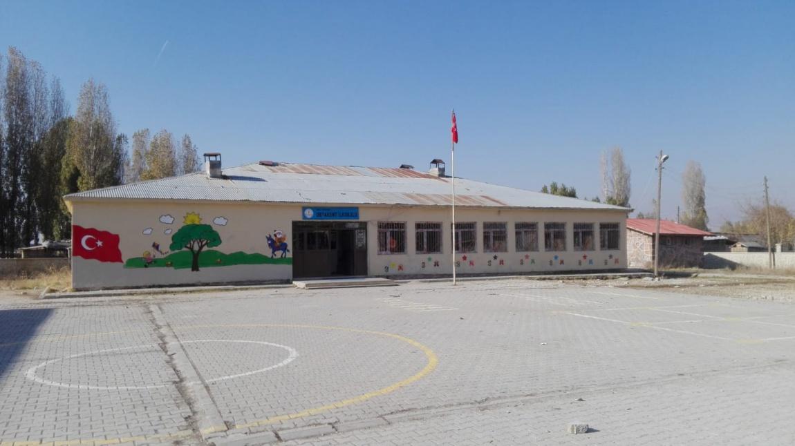 Ortakent İlkokulu Fotoğrafı